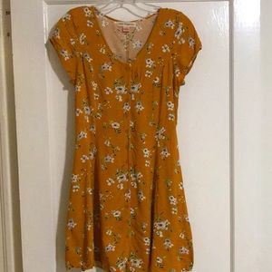 Short sleeve button up dress